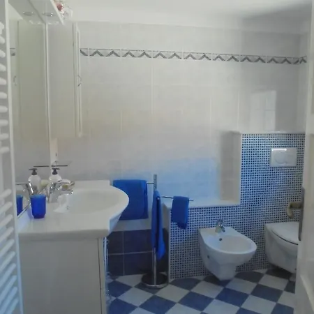 Depandance Casa Olmi 2 아파트 *